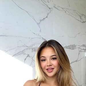 Coco Carol