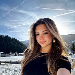 Coco Carol