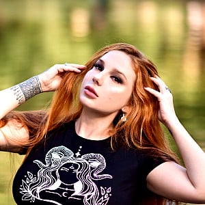 Coralia Suicide
