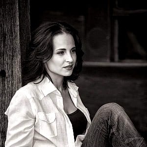 Corina Ungureanu