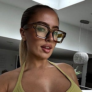 Courtney Shaw