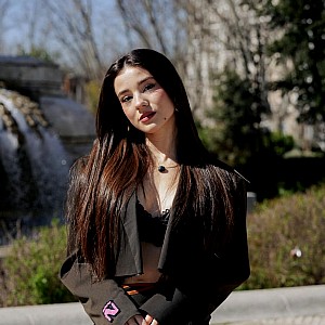 Cristina Lora