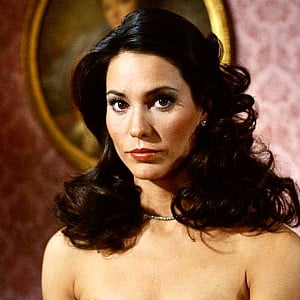 Cristina Raines