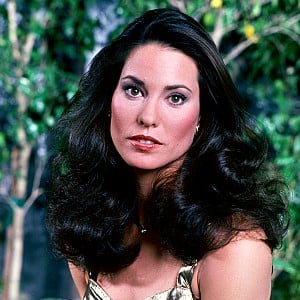 Cristina Raines