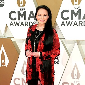 Crystal Gayle