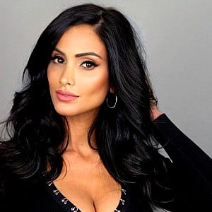 Crystal Marie Denha