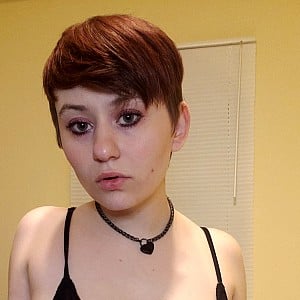 Curvyelvishgirl