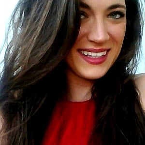 Dacey Harlot