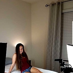 Dacey Harlot