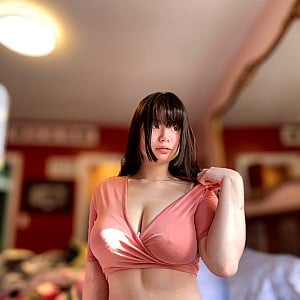 Dahlia Wang