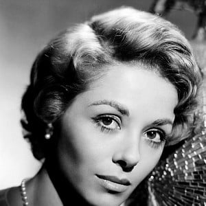 Dana Wynter