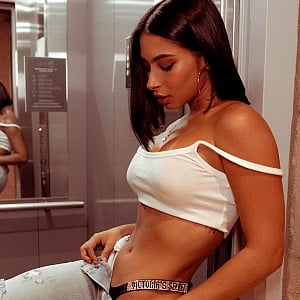Daniela Antury