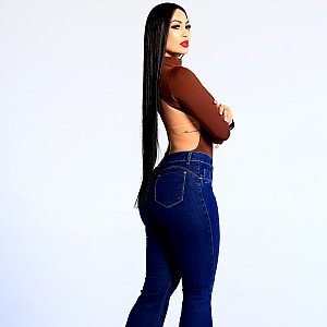 Daniella Mv