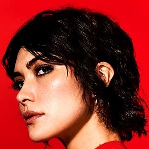 Daniella Pineda
