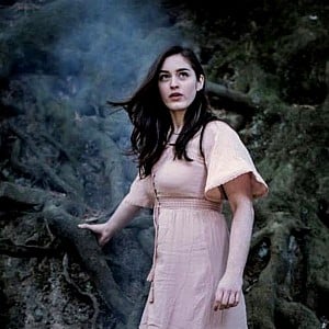 Danielle Galligan