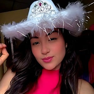 Danna Hot