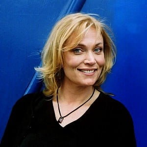 Daphne Ashbrook
