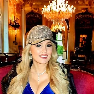 Darcy Donavan