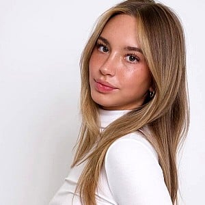Dasha Dova