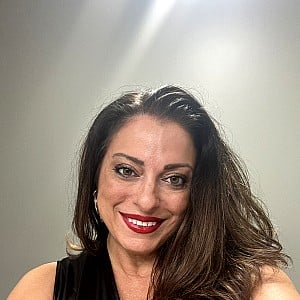 Dawn Marie Psaltis