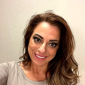 Dawn Marie Psaltis