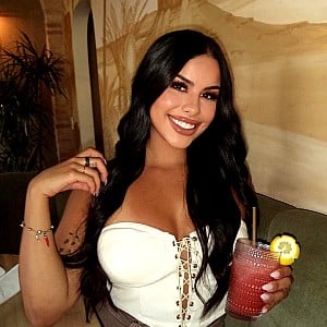 Deaundra Chavez