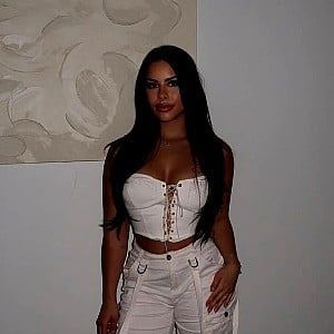 Deaundra Chavez
