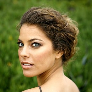 Debi Nova