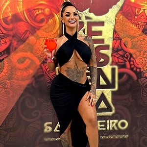 Debora Brasil