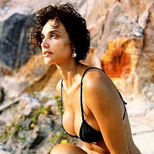 Debora Nascimento