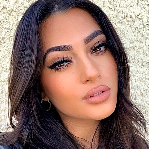 Dee Deeamiri