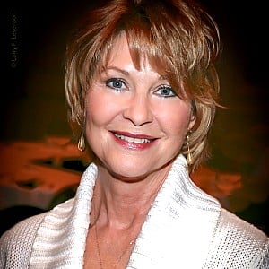 Dee Wallace