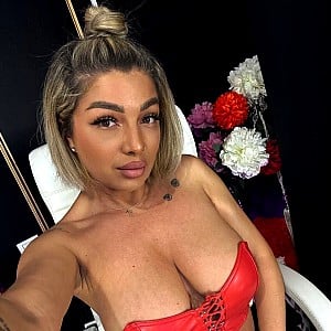 Deea Diamond