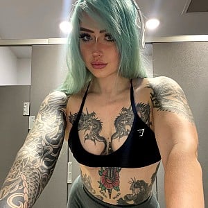 Delanie Strongwaifu