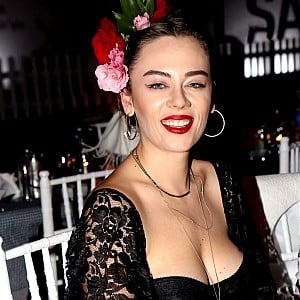 Demet Evgar