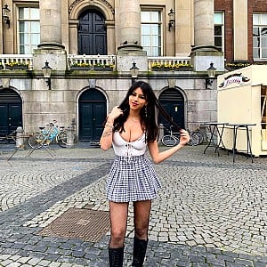 Demet Ozturk