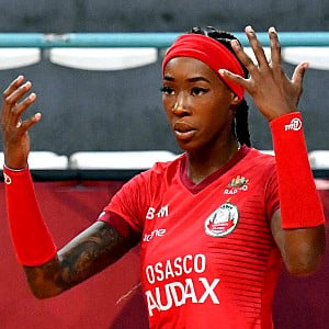 Destinee Hooker