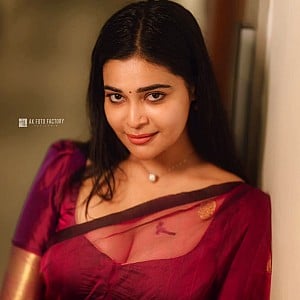 Dharsha Gupta