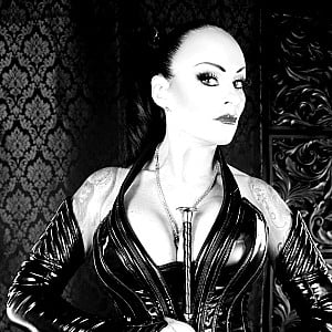 Domina Herrin Liane
