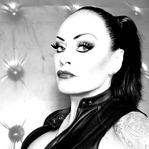 Domina Herrin Liane