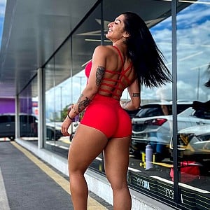 Dominique Aquino