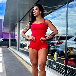 Dominique Aquino