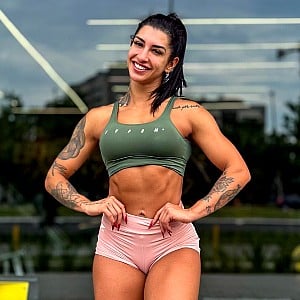 Dominique Aquino