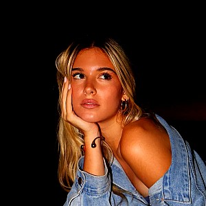 Dominique Elwes