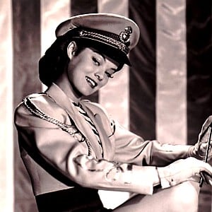 Dona Drake