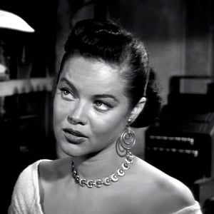 Dona Drake