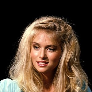 Donna Dixon
