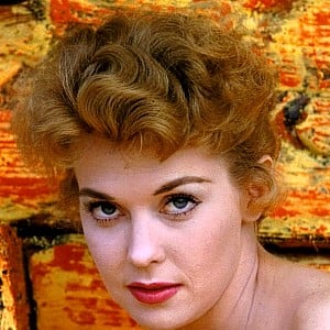 Donna Douglas