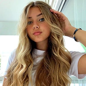 Dora Kryeziu