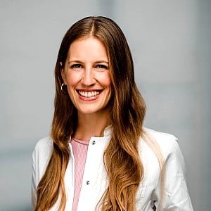 Dr. Anne Latz